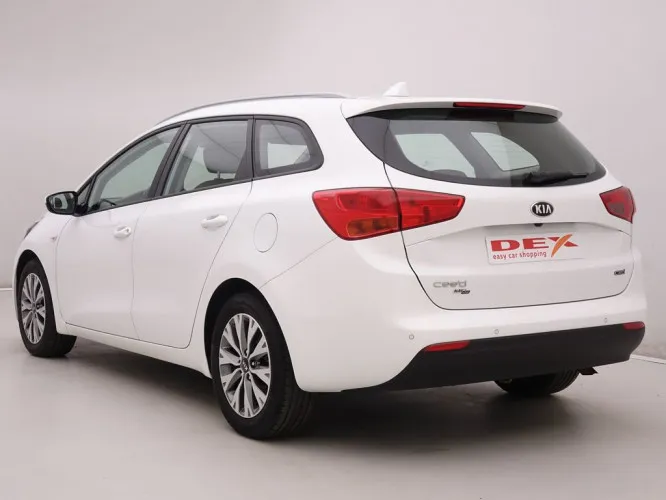 Kia Ceed SW / 1.4 CRDi Wagon Nav Edition + GPS + ALU16 Image 4