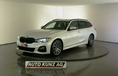 BMW 320d xDriveTouring M-Sport Automat 