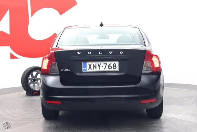 Volvo S40 1,6 (100 hv) Kinetic man - Juuri katsastettu, Aiva Image 4