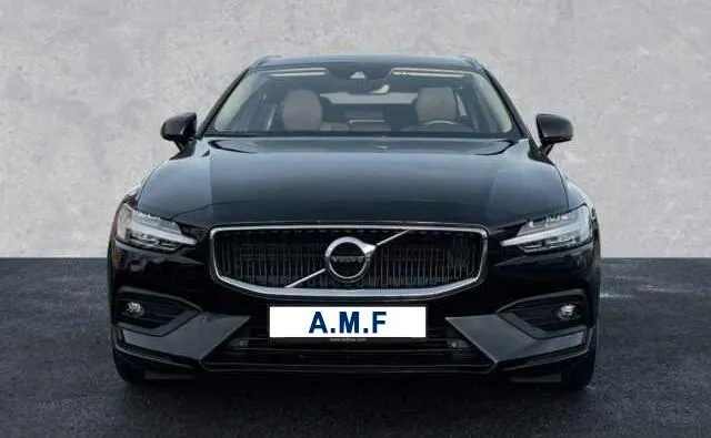 VOLVO V60 Image 2