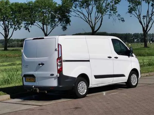 Ford Transit Custom 2.2 TD L1H1 TREND 100Pk! Image 3