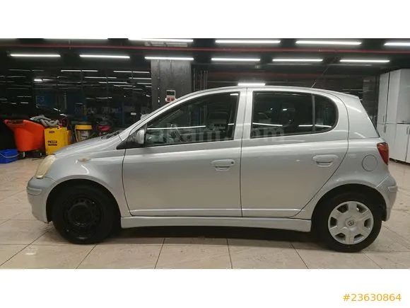 Toyota Yaris 1.3 Sol Image 3